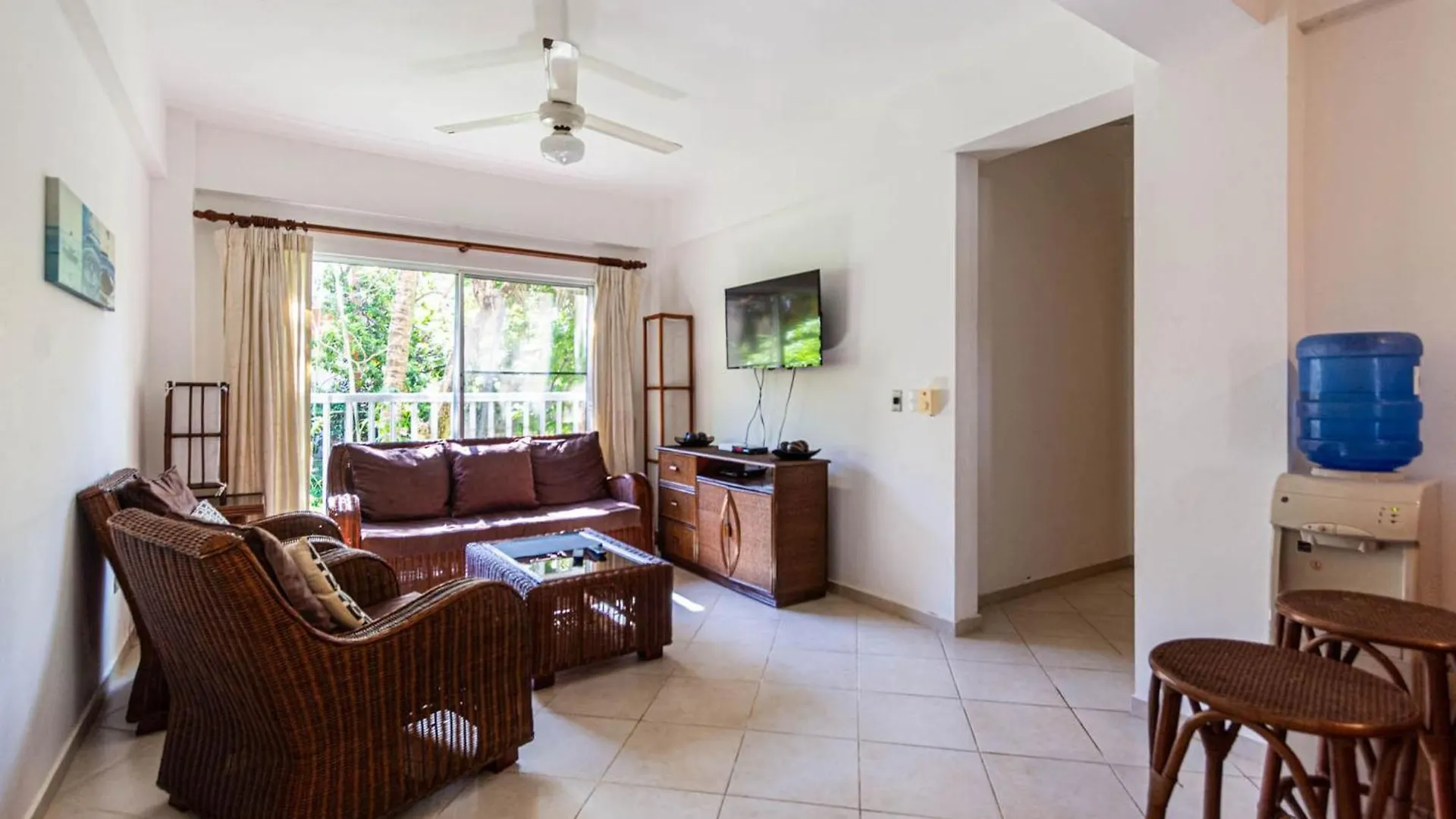 Playa Alicia, Guest Friendly, Hispanola Sol - Best Location In Town 多米尼加共和国