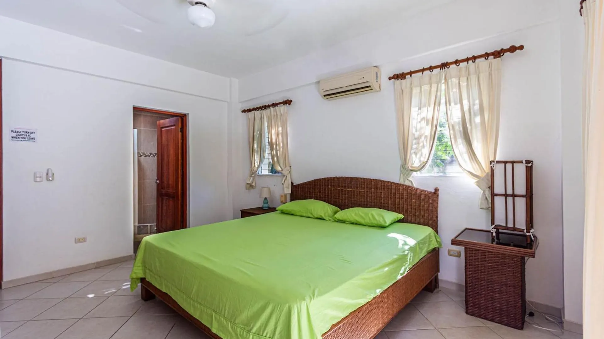 Apartment Playa Alicia, Guest Friendly, Hispanola Sol - Best Location In Town